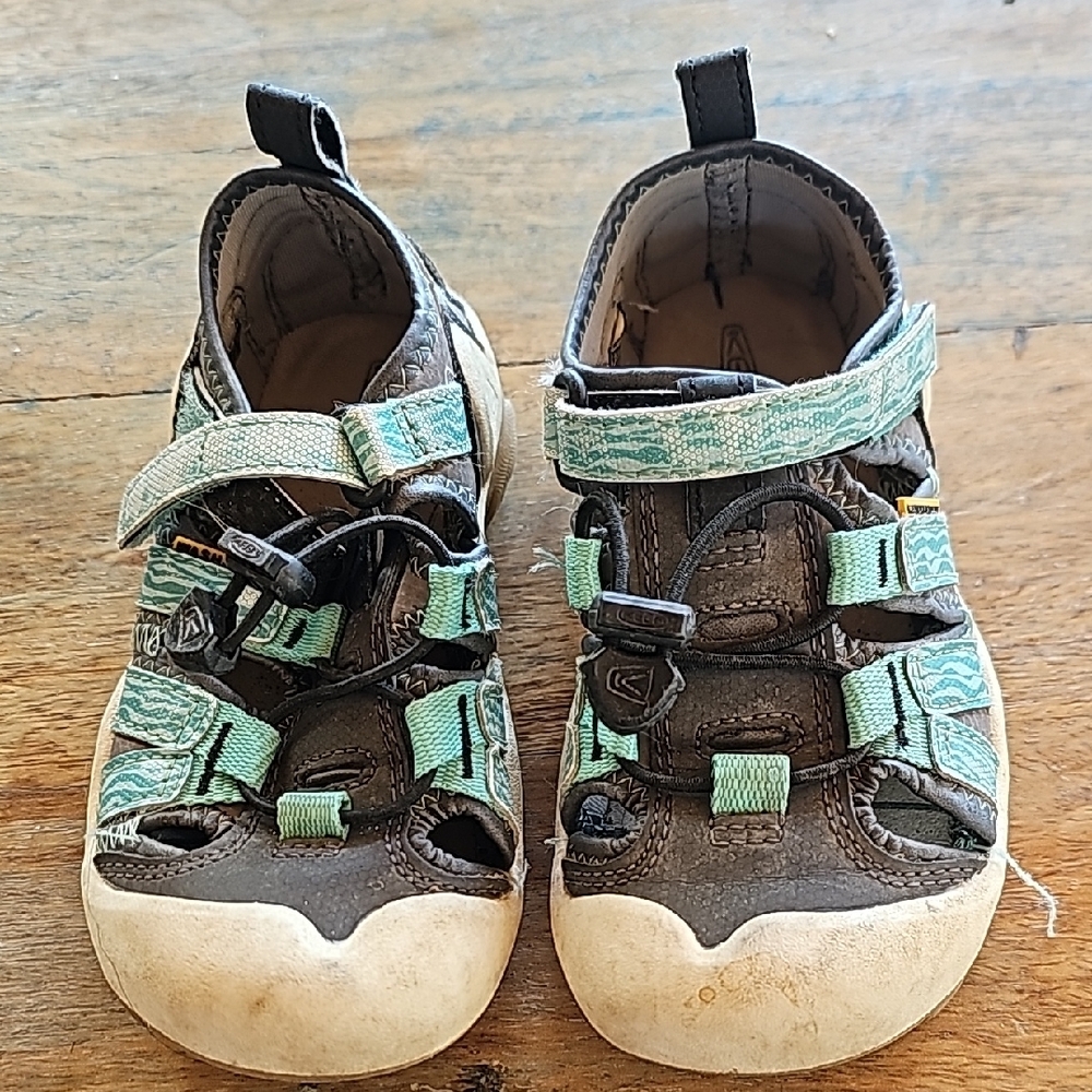 Keen Brown and Green Sandals